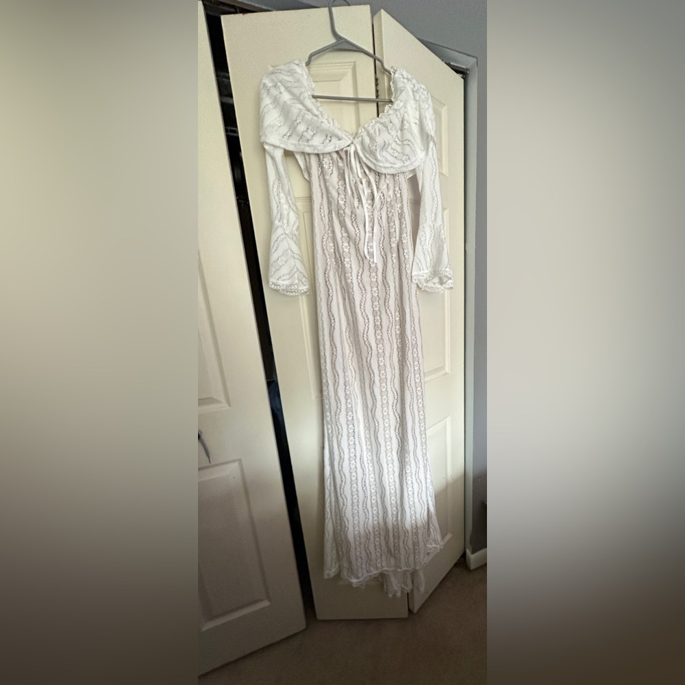NWOT lace dress